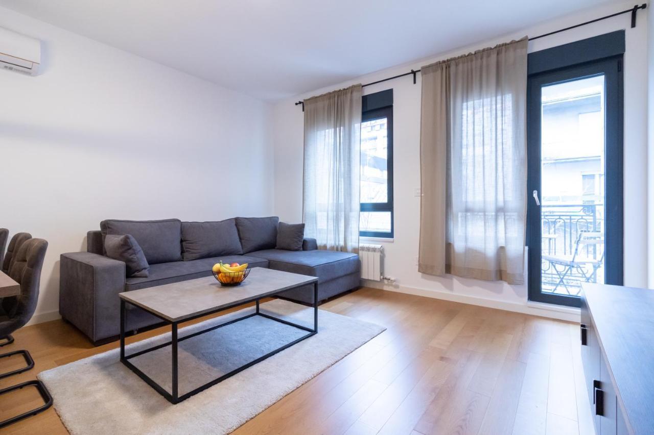 Apartment Garden Belgrad
